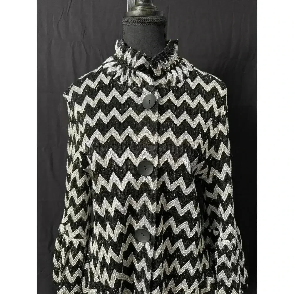 Patchington Chevron Blk/white L Button Up - Picture 2 of 5